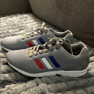 Men’s Adidas sneakers